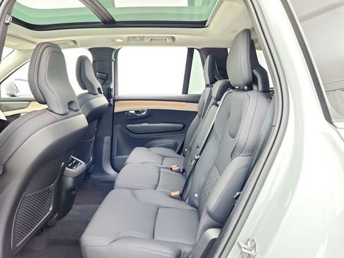 New 2026 Volvo XC90 B6 Plus w/ Protection Package Premier image 24