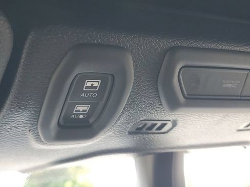 Used 2021 Jeep Wrangler Unlimited Sahara AWD/4WD image 30