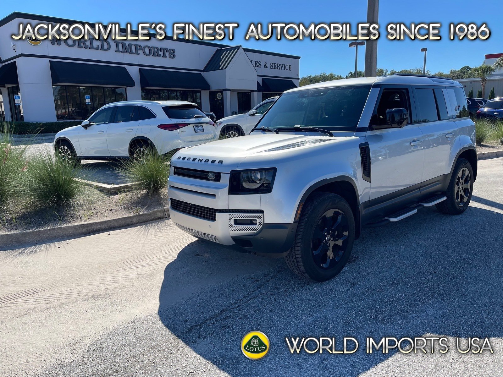 Used 2024 Land Rover Defender 110 S AWD/4WD image 1