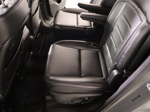 Used 2024 Hyundai Santa Fe Calligraphy image 12