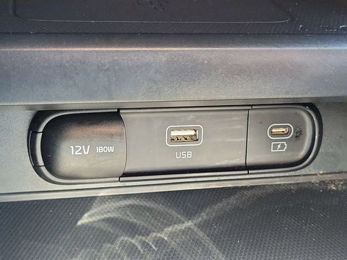 Used 2024 Kia Soul EX FWD image 11