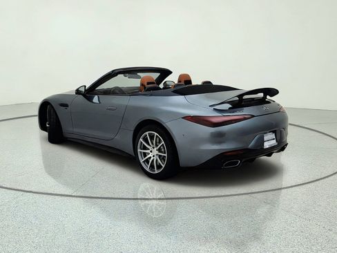New 2027 Mercedes-Benz SL 43 AMG image 12