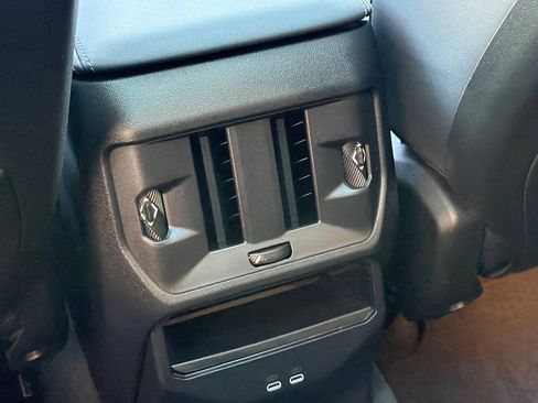 Used 2025 BMW X3 xDrive30i w/ Premium Package AWD/4WD image 16