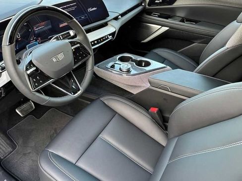 New 2026 Cadillac Optiq Sport 1 image 10