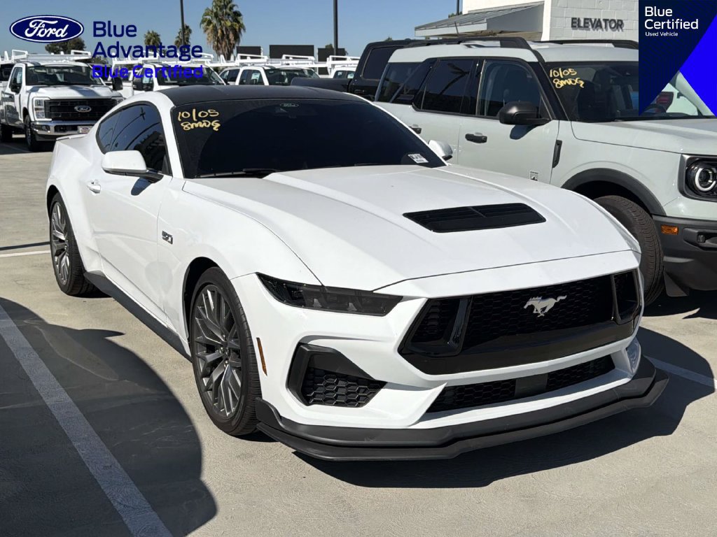 Used 2025 Ford Mustang GT Premium RWD image 15