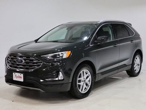 Used 2022 Ford Edge SEL w/ Convenience Package AWD/4WD image 3