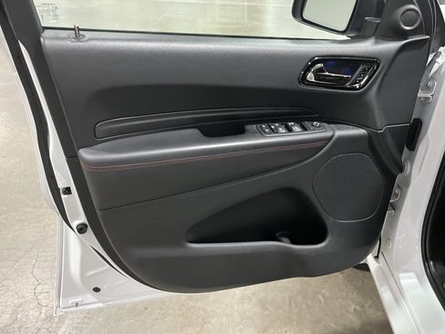Used 2025 Dodge Durango R/T image 17