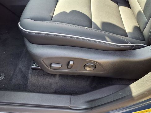 New 2025 Buick Enclave Preferred w/ Power Package image 15