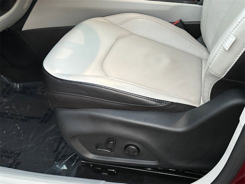 Used 2022 Jeep Compass Limited image 20