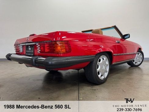 Used 1988 Mercedes-Benz 560 SL image 14