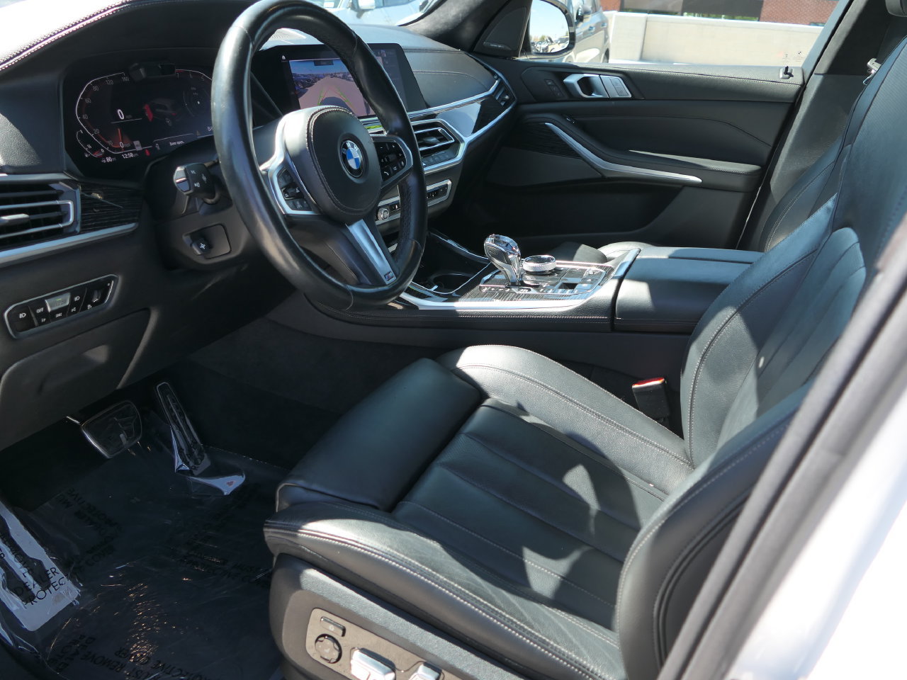Used 2019 BMW X7 xDrive40i w/ Premium Package AWD/4WD image 12