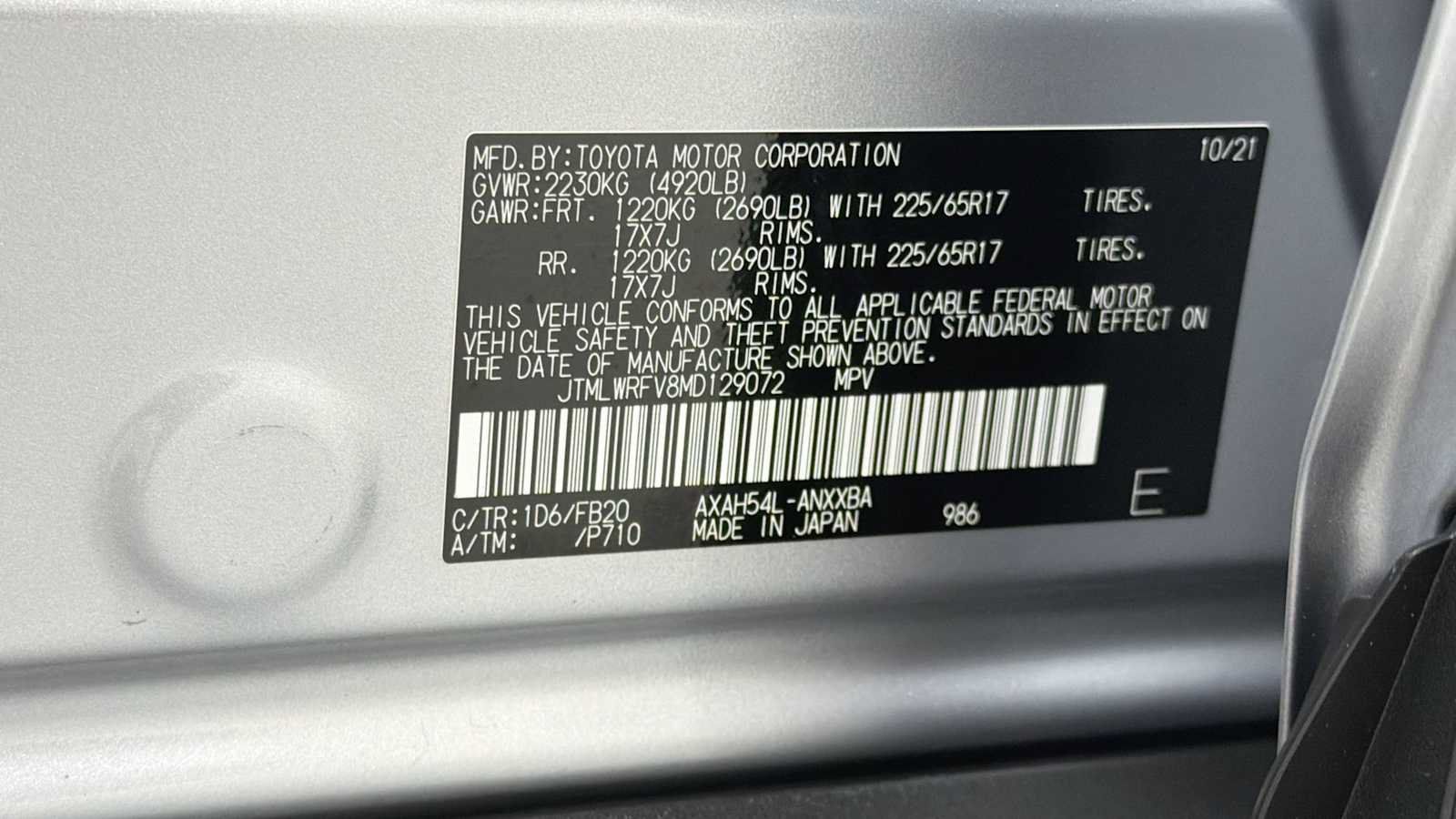 Certified 2021 Toyota RAV4 LE AWD/4WD image 11