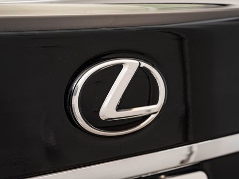 Used 2018 Lexus LS 500 AWD w/ Interior Upgrade Package image 17