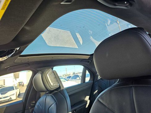 Used 2024 BMW i7 xDrive60 image 23