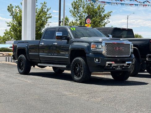 Used 2017 GMC Sierra 3500 Denali w/ Duramax Plus Package AWD/4WD image 56