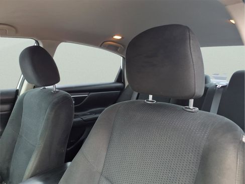 Used 2015 Nissan Altima 2.5 S w/ Power Driver Seat Package image 18