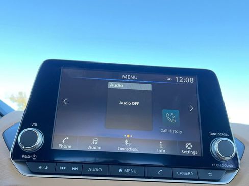 New 2025 Nissan Sentra SV w/ SV Premium Package image 8