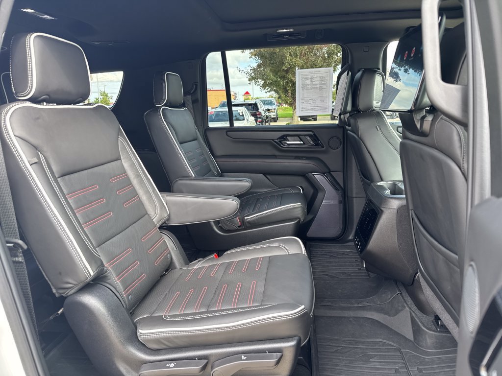 Used 2026 GMC Yukon XL AT4 Ultimate w/ LPO, Floor Liner Package AWD/4WD image 44