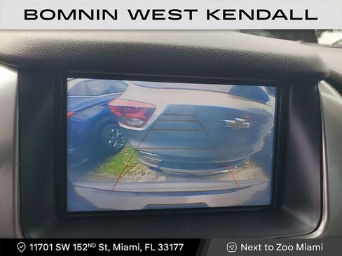 Used 2018 Chevrolet Suburban LS image 24