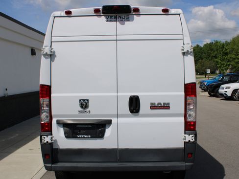 Used 2018 RAM ProMaster 1500 image 5