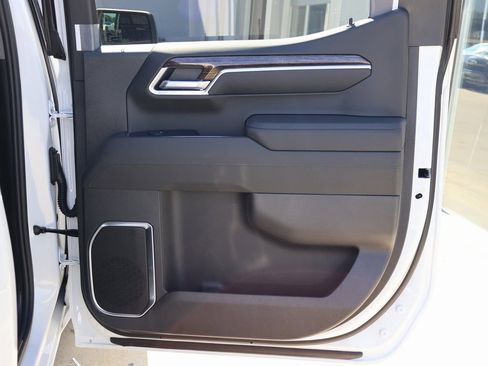 New 2026 GMC Sierra 1500 Elevation image 36