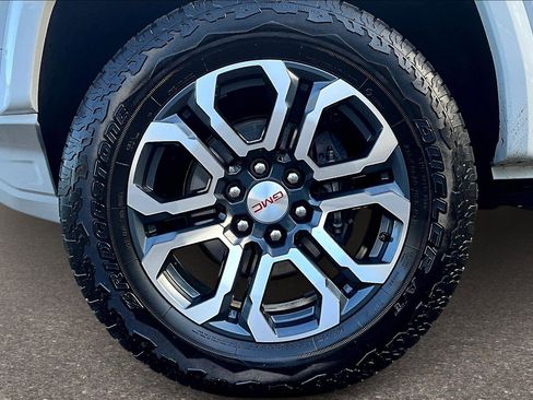 Used 2024 GMC Canyon AT4 w/ Canyon Safety Plus Package image 24