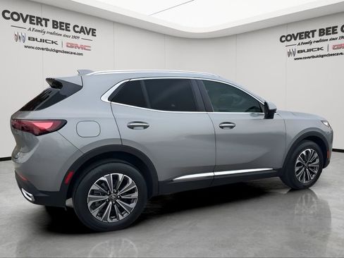 Used 2025 Buick Envision Preferred image 10