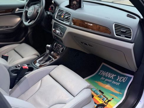 Used 2018 Audi Q3 2.0T Premium Plus w/ Premium Plus Package image 16