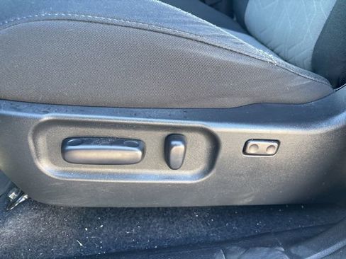 Certified 2023 Toyota Tacoma TRD Off-Road w/ Technology Package image 39