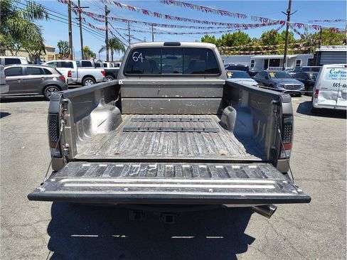 Used 2004 Ford F350 Lariat AWD/4WD image 12