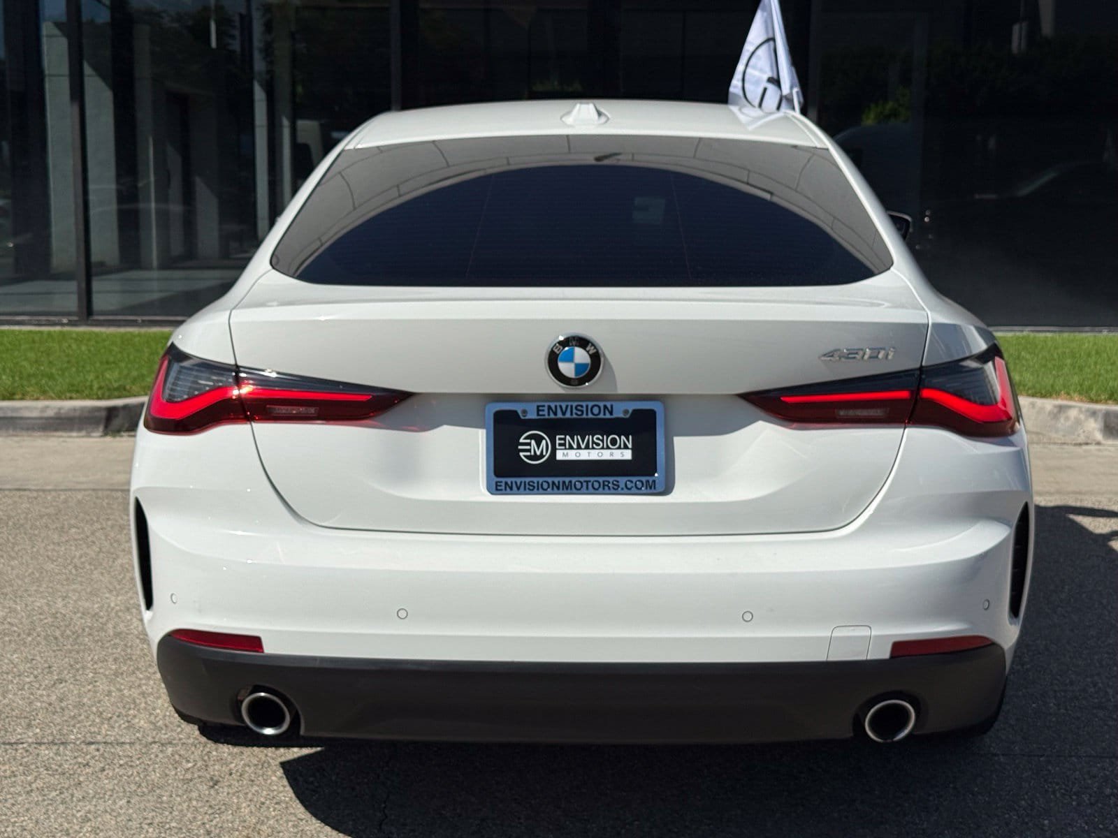 Used 2022 BMW 430i Gran Coupe w/ M Sport Package RWD image 11