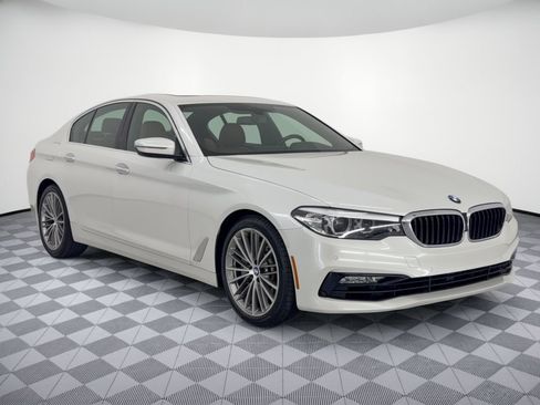 Used 2017 BMW 530i RWD image 7