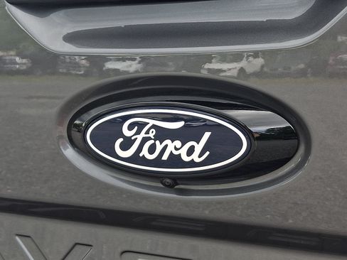 Certified 2025 Ford Maverick XLT w/ XLT Luxury Package AWD/4WD image 28