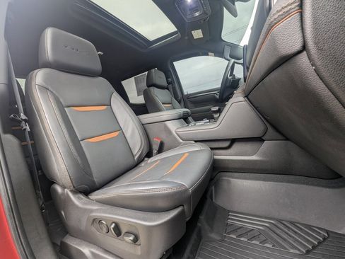 Used 2025 GMC Sierra 1500 AT4 w/ AT4 Premium Package image 29