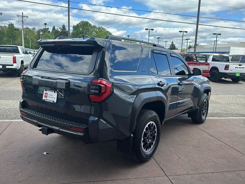Certified 2026 Toyota 4Runner SR5 AWD/4WD image 6
