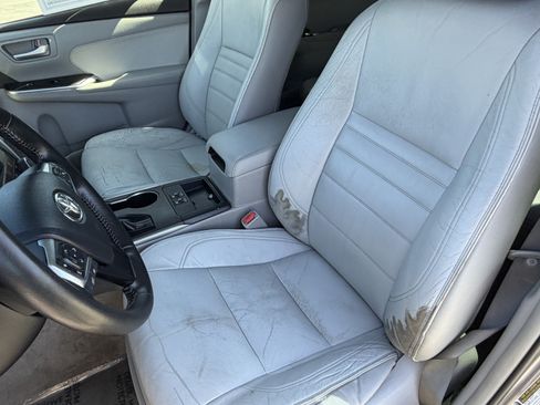 Used 2015 Toyota Camry XLE w/ Convenience Package FWD image 27
