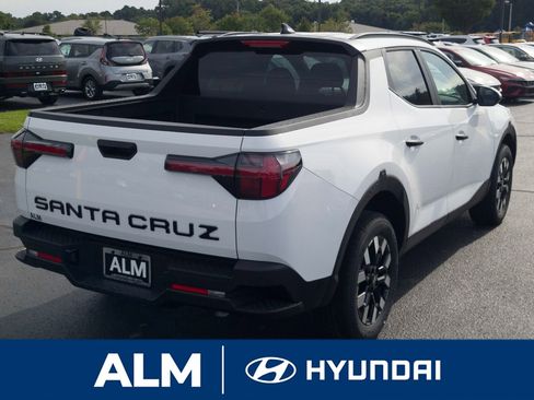 New 2025 Hyundai Santa Cruz SEL image 5