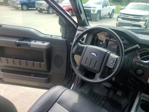 Used 2016 Ford F250 Lariat w/ Chrome Package AWD/4WD image 17
