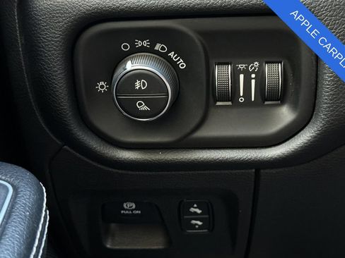 Used 2022 RAM 1500 Laramie RWD image 31