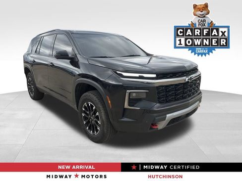 Used 2024 Chevrolet Traverse Z71 w/ LPO, Floor Liner Package AWD/4WD image 1