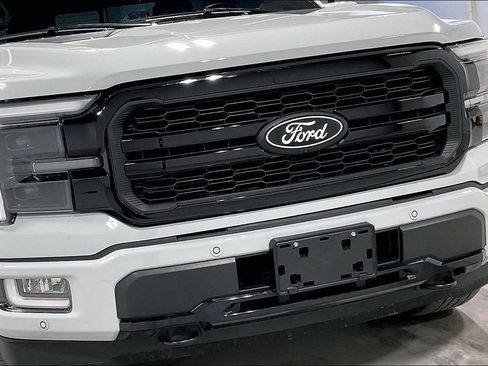 Used 2024 Ford F150 Lariat image 38