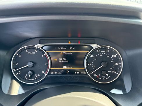 Used 2024 Nissan Rogue SV AWD/4WD image 14