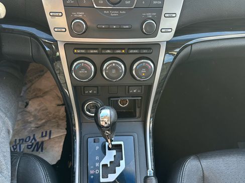 Used 2009 MAZDA MAZDA6 i Grand Touring w/ Moonroof & Bose Pkg image 9