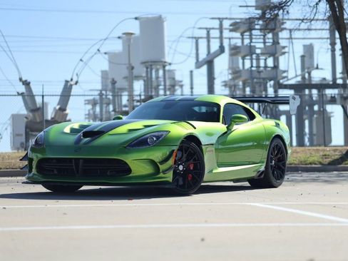 Used 2017 Dodge Viper GTC w/ ACR Package image 2