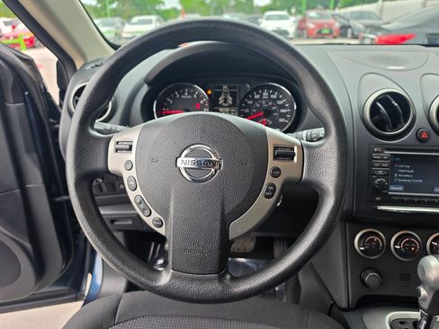 Used 2013 Nissan Rogue SV w/ Premium Pkg FWD image 44