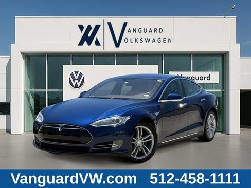 Used 2016 Tesla Model S 70 RWD image 1