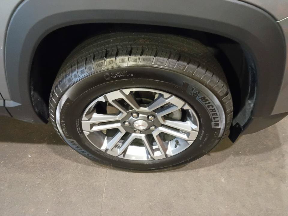 Used 2026 GMC Terrain Elevation FWD image 25