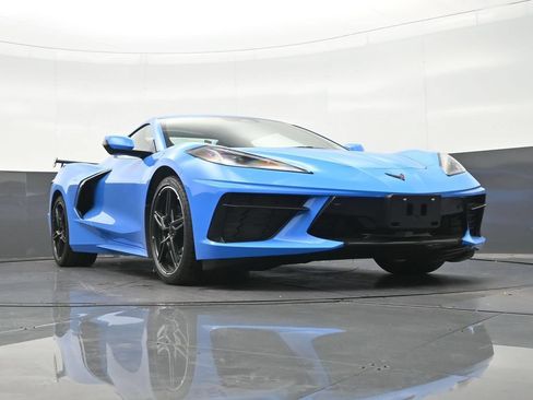 Used 2025 Chevrolet Corvette Stingray Premium Conv w/ 3LT RWD image 28