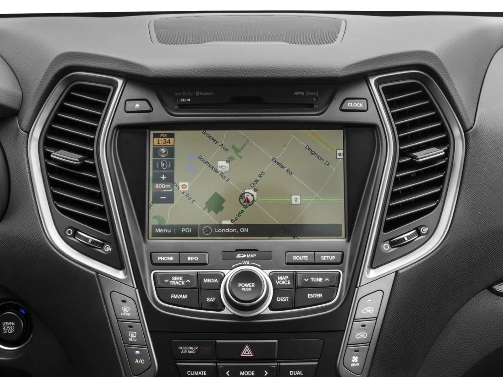 Used 2016 Hyundai Santa Fe Limited w/ Option Group 04 FWD image 11