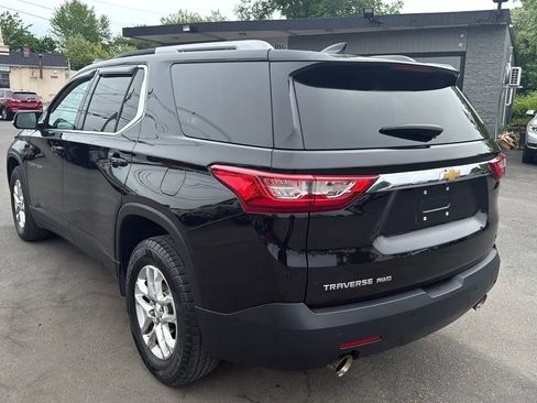 Used 2018 Chevrolet Traverse LT AWD/4WD image 5